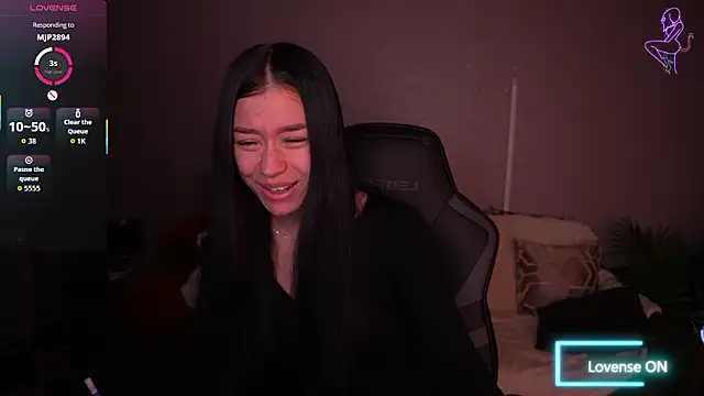 FataleNellie online show from February 2026 09:42:01 PM