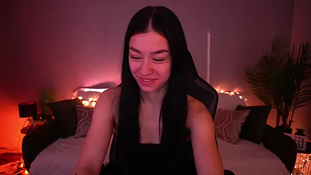 Snapshot of FataleNellie chatting on March 2026 10:03:02 PM FataleNellie online show from March 2026 10:03:02 PM