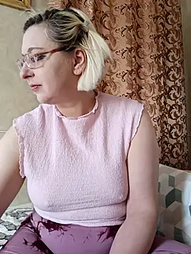 VikaKing online show from March 2026 07:56:02 AM