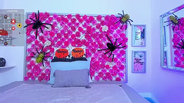 Snapshot of hannah_miller_1 chatting on October 2025 12:01:02 PM hannah miller 1 online show from October 2025 12:01:02 PM