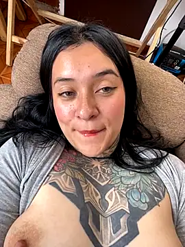 Snapshot of Rouse_07 chatting on January 2026 04:31:02 PM Rouse 07 online show from January 2026 04:31:02 PM