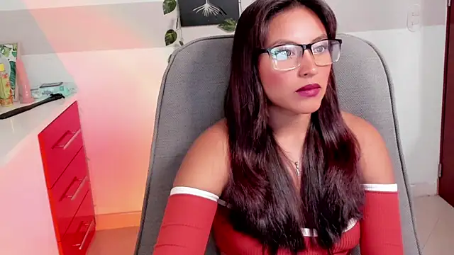 Cameroon-Diaz online show from April 2026 01:51:02 PM