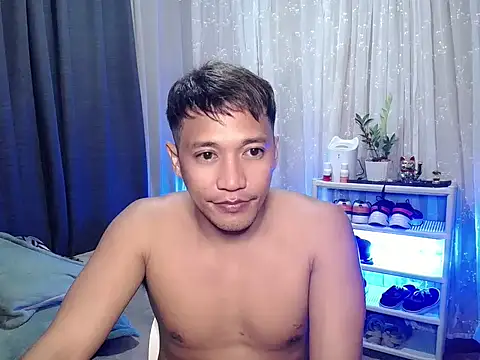 WildhunterMark online show from July 2026 06:47:02 PM