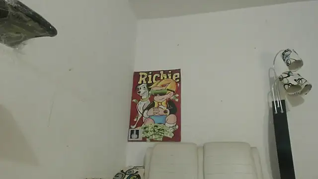 Snapshot of Thomasjons_ chatting on November 2025 02:32:02 AM Thomasjons online show from November 2025 02:32:02 AM