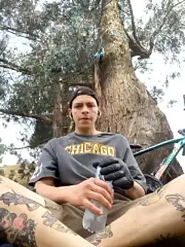 Snapshot of Thomasjons_ chatting on November 2025 04:32:02 PM Thomasjons online show from November 2025 04:32:02 PM