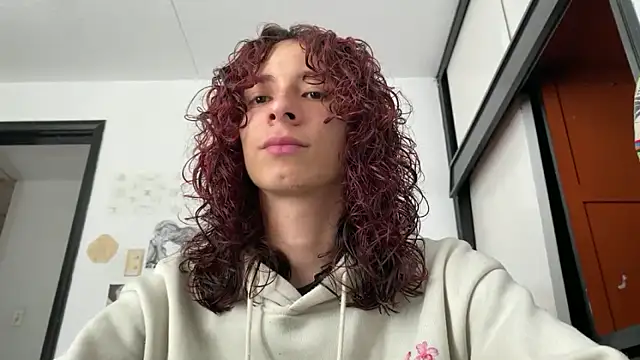 Snapshot of camille_delrey chatting on February 2026 06:03:01 PM camille delrey online show from February 2026 06:03:01 PM