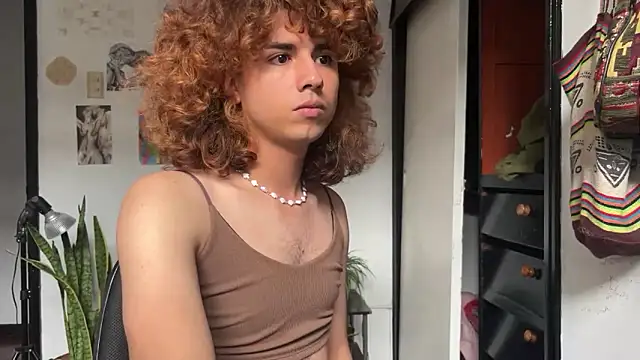 Snapshot of camille_delrey chatting on February 2026 08:45:01 PM camille delrey online show from February 2026 08:45:01 PM