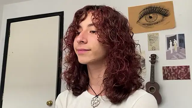 Snapshot of camille_delrey chatting on March 2026 08:12:02 PM camille delrey online show from March 2026 08:12:02 PM