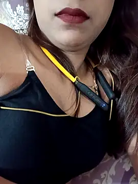 payalsharma95 online show from October 2025 05:22:01 PM