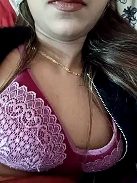 payalsharma95 online show from December 2025 05:53:01 PM