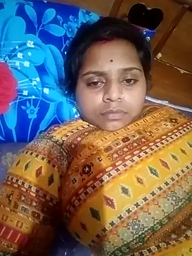 Hot crety online show from September 2025 03:13:02 PM