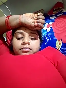 Hot crety online show from November 2025 05:13:01 PM