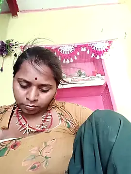 Snapshot of Hot_crety chatting on March 2026 08:03:02 AM Hot crety online show from March 2026 08:03:02 AM