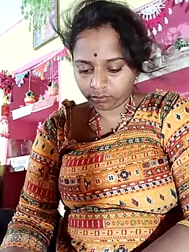 Snapshot of Hot_crety chatting on March 2026 08:31:01 PM Hot crety online show from March 2026 08:31:01 PM