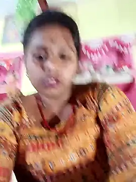 Snapshot of Hot_crety chatting on April 2026 06:36:02 AM Hot crety online show from April 2026 06:36:02 AM