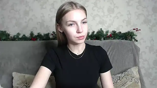 HitGyrl online show from February 2026 01:12:01 AM