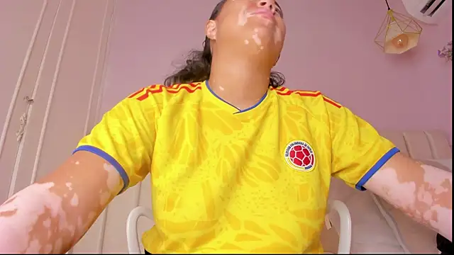 Snapshot of _wendy_x chatting on July 2026 11:38:01 AM wendy x online show from July 2026 11:38:01 AM