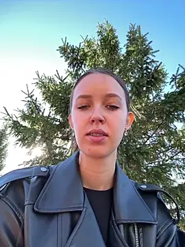 Snapshot of ElliRose chatting on September 2025 05:01:02 AM ElliRose online show from September 2025 05:01:02 AM