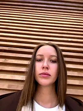 Snapshot of ElliRose chatting on November 2025 06:45:01 AM ElliRose online show from November 2025 06:45:01 AM