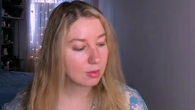 Snapshot of NancySanders chatting on April 2026 06:43:02 AM NancySanders online show from April 2026 06:43:02 AM