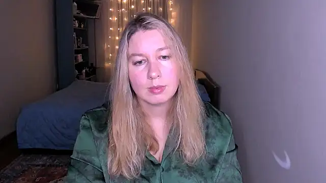 Snapshot of NancySanders chatting on April 2026 07:07:01 PM NancySanders online show from April 2026 07:07:01 PM