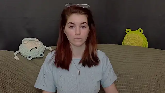 Snapshot of ElzaBlis chatting on November 2025 02:51:01 PM ElzaBlis online show from November 2025 02:51:01 PM