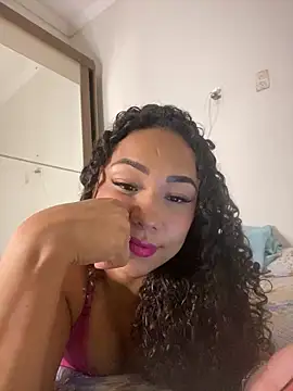 Snapshot of jhennyfer chatting on March 2026 05:12:02 AM jhennyfer online show from March 2026 05:12:02 AM