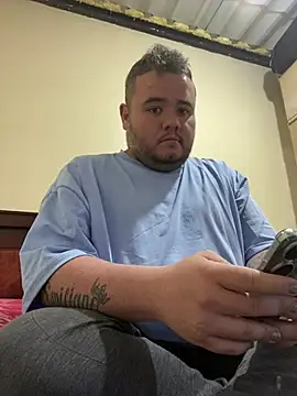 Chimbo-1996 online show from January 2026 07:48:01 PM