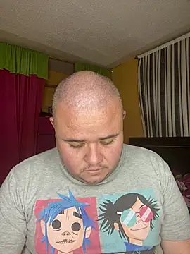 Snapshot of Chimbo-1996 chatting on April 2026 01:44:02 AM Chimbo-1996 online show from April 2026 01:44:02 AM