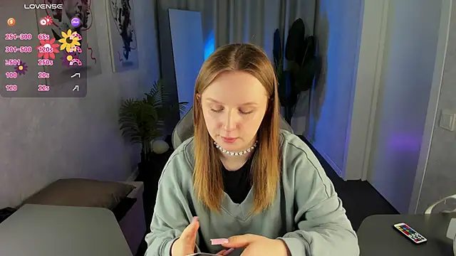 Snapshot of Rina_Panic chatting on April 2026 01:05:02 AM Rina Panic online show from April 2026 01:05:02 AM