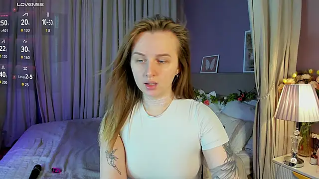 Snapshot of Rina_Panic chatting on April 2026 01:10:01 AM Rina Panic online show from April 2026 01:10:01 AM