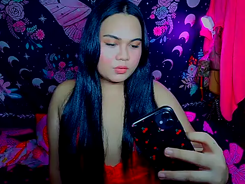 YourThicc bella online show from May 2026 10:01:02 AM