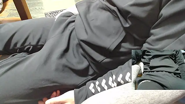 Yasu2000 online show from January 2026 01:21:02 AM