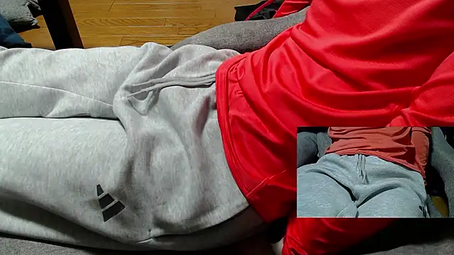 Snapshot of Yasu2000 chatting on March 2026 10:22:01 AM Yasu2000 online show from March 2026 10:22:01 AM