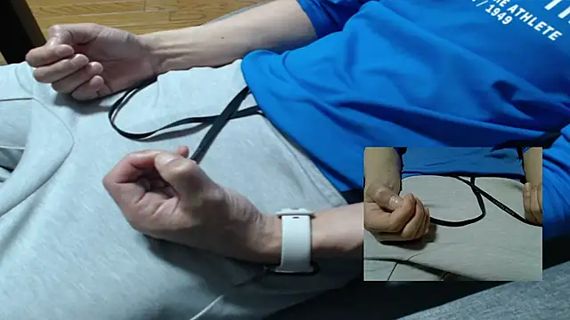 Snapshot of Yasu2000 chatting on April 2026 01:03:01 AM Yasu2000 online show from April 2026 01:03:01 AM