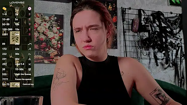 the high priestess online show from December 2025 03:05:01 AM