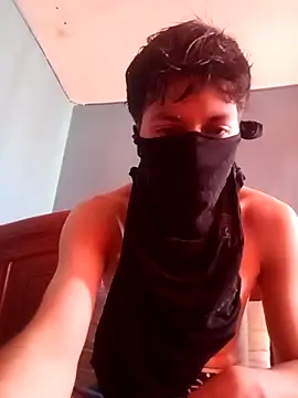 Snapshot of Sebas34_ chatting on October 2025 08:17:01 PM Sebas34 online show from October 2025 08:17:01 PM