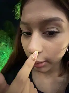 Melody-baby online show from January 2026 12:24:01 AM