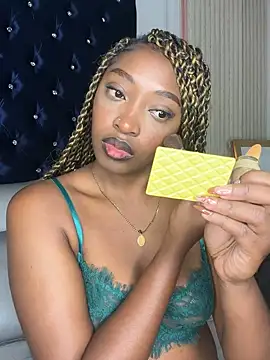 YallianaBrooks online show from October 2025 07:48:02 PM