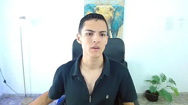 Matiius18 online show from April 2026 02:10:01 PM