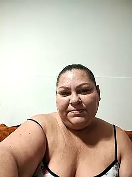 Miasmithr online show from October 2025 09:46:02 AM