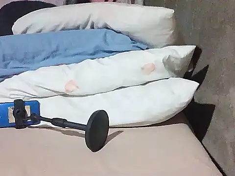 Snapshot of Mayumie05 chatting on October 2025 10:25:01 AM Mayumie05 online show from October 2025 10:25:01 AM