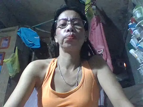 Snapshot of Mayumie05 chatting on October 2025 08:18:02 AM Mayumie05 online show from October 2025 08:18:02 AM