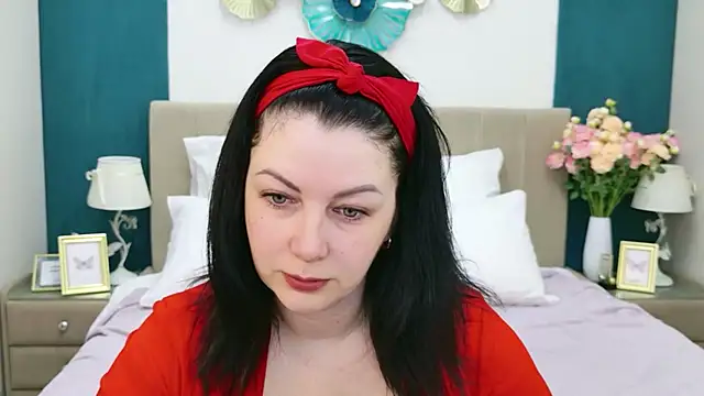 Snapshot of Nina_Stane chatting on December 2025 05:23:01 AM Nina Stane online show from December 2025 05:23:01 AM