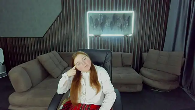 Snapshot of KattyRose8 chatting on November 2025 06:18:02 PM KattyRose8 online show from November 2025 06:18:02 PM