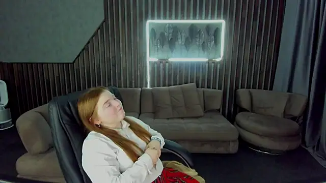 Snapshot of KattyRose8 chatting on November 2025 06:30:01 AM KattyRose8 online show from November 2025 06:30:01 AM