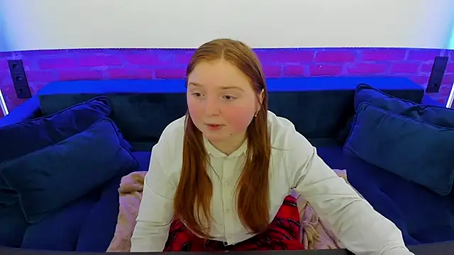 Snapshot of KattyRose8 chatting on November 2025 06:35:01 PM KattyRose8 online show from November 2025 06:35:01 PM