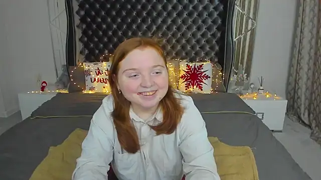 Snapshot of KattyRose8 chatting on December 2025 06:33:02 AM KattyRose8 online show from December 2025 06:33:02 AM