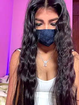 Neha18 online show from December 2025 01:46:02 AM