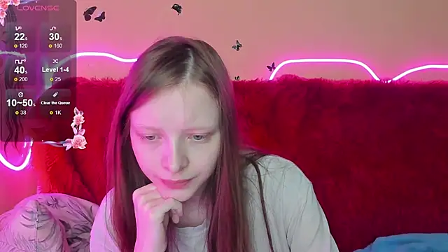 AliceHaris online show from December 2025 01:12:02 AM